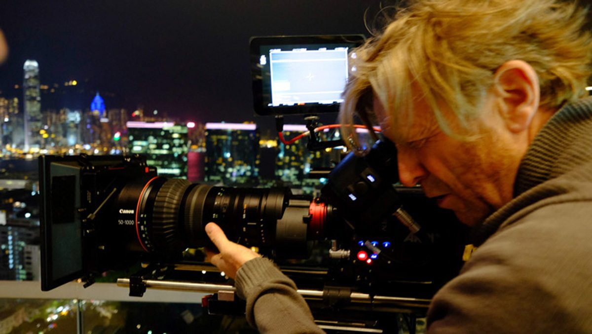 ADMarchives's tweet photo. "My interest in the world is a balance of politics and poetry, and my documentaries were about that. Pushing quite hard to the poetic side of documentary filmmaking naturally led me into features."
— Anthony Dod Mantle, DFF, BSC, ASC

#AnthonyDodMantle #TheASC https://t.co/hFN37MK2aJ