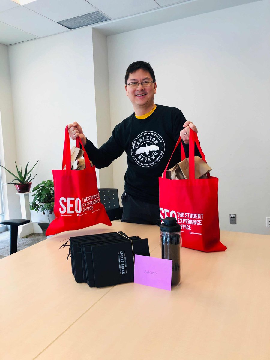 AdrianDCChan's tweet photo. Alternative Spring Break Delivers! Lunch for #ADCChanLab @CarletonSEO
https://t.co/yKYZknG2bV https://t.co/EB8CByyDas