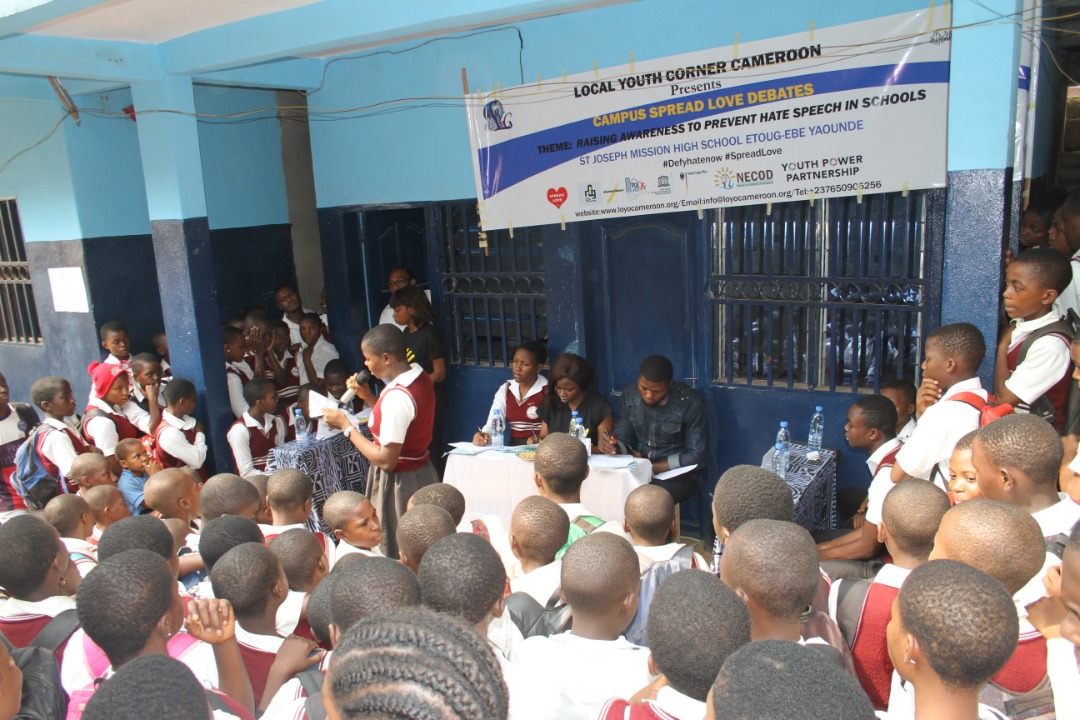 loyocameroon's tweet photo. Day1 of the Campus Spread Love Debates in St Joseph Mission High School was insightful.The students pledged to stop using hate languages on their fellow students/teachers
Stay tuned for the finals 
@defyhatenow #Act4peace237 #spreadlove @nohatespeech @SFCG_ @StopFundingHate @UNDP https://t.co/7Flg1mg30m