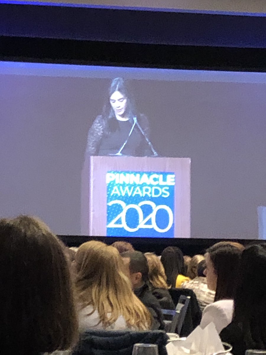 KateBeeders's tweet photo. #BlockTheWind to help other women become successful ❤️ #PinnacleAwards #BosBizWomen Greater Boston Chamber of Commerce @bostonchamber #leadership https://t.co/a09KTYyxPZ