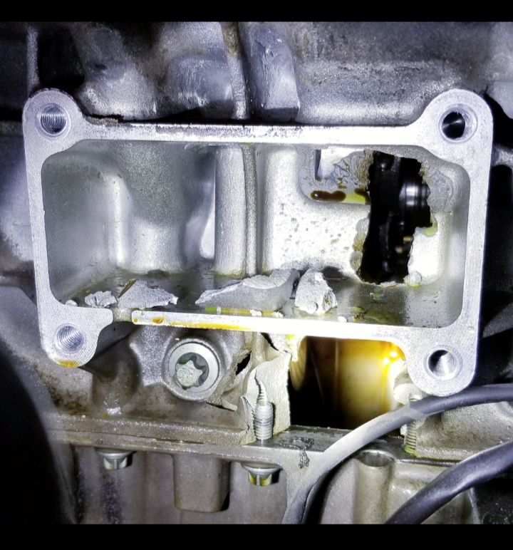 CG_Repair's tweet photo. When a piston rod punches through the wall of an engine block!!!!! New engine needed for sure!! Come by 3808 Jeanetta St, Houston, TX 77063, call us 713-785-8668, or visit https://t.co/vhS5awBCcV
#enginereplacement #engineblock #automotive https://t.co/AeCTAWwy2z