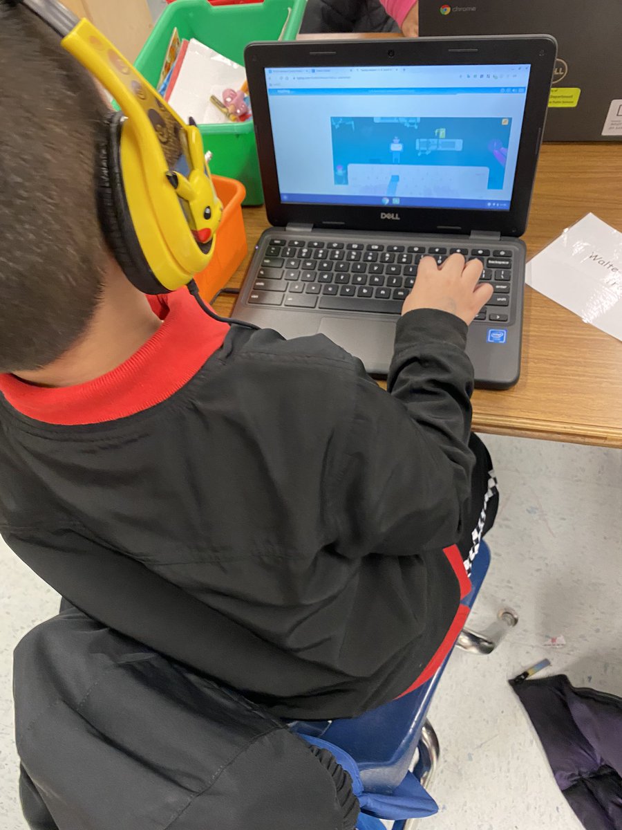 Who says kindergarten can’t use chromebooks! My kids love their Friday computer time learning to type! <a href="/CESfrogs/">Principal Schickner</a> #kindersusechromebookstoo #pgcps