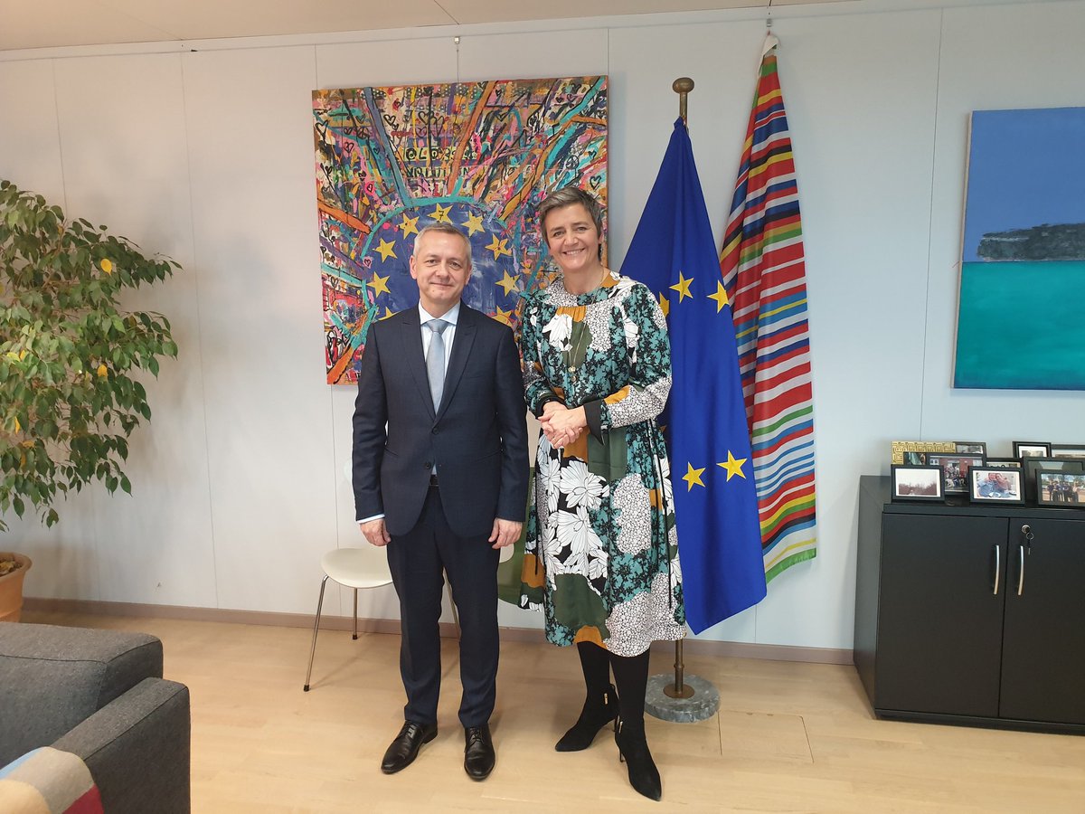 Minister Zagórski razem z komisarz Vestager.