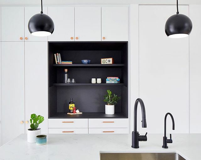 AAmpStudioLA's tweet photo. So fresh and so clean clean ✨... a glimpse of the kitchen pantry and island inside our design for Sunnyside Townhouse ... #aampstudio #sunnyside #townhouse
.
.
.
📸 by @dalewilcoxphoto https://t.co/BQBK3Kbd6d