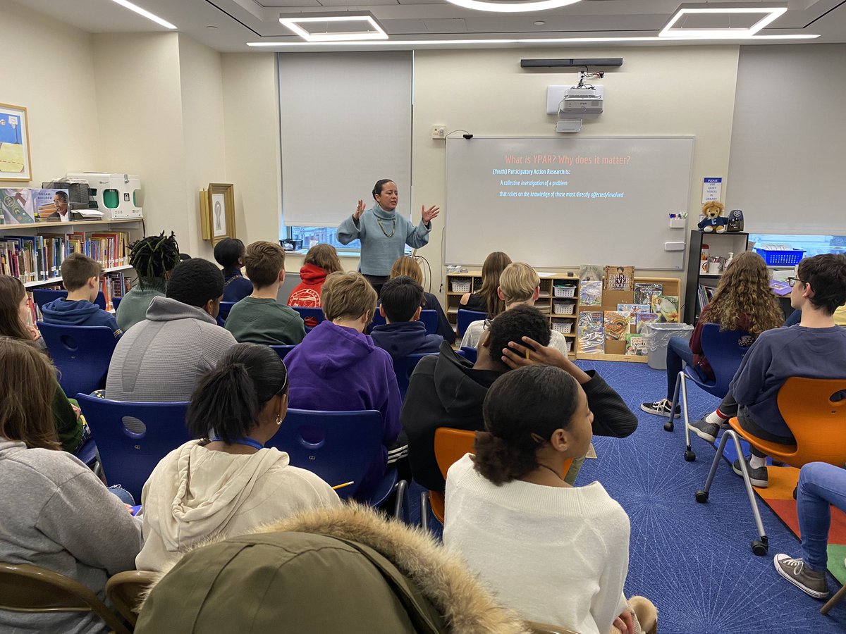 TaliaGonzalez2's tweet photo. Thank you to @LimarysC for speaking to 8th @The_School about her work on youth participatory action research! We are inspired to start our SAP work! https://t.co/0xgRyf2QAE