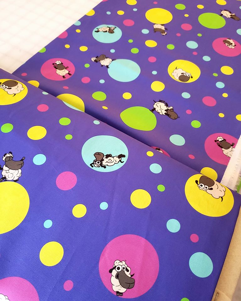erinlanebags's tweet photo. Friday already? Oh, heck yes.
Party Sheeple make some noise!!! 🥳🎉

#projectbag #projectbags #knittersontwitter #crochetersontwitter https://t.co/gLkVPnSVl4