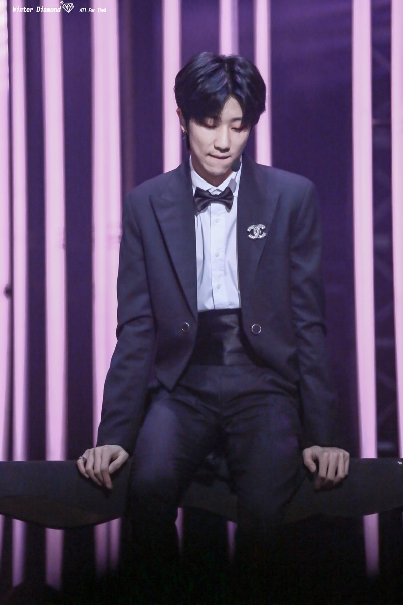 180913 潮音战纪总决赛

good night❤️

#세븐틴 #SEVENTEEN #The8 #디에잇 #徐明浩 #서명호 <a href="/pledis_17/">세븐틴(SEVENTEEN)</a>