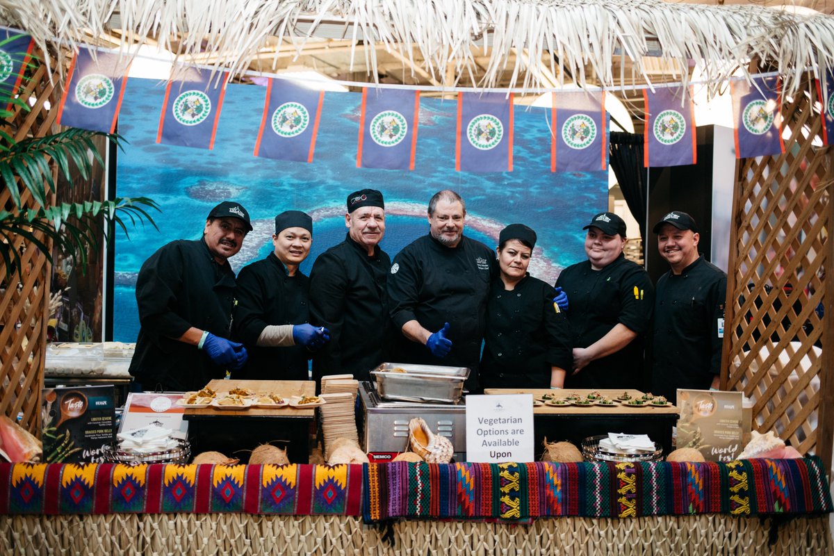 seattlewinefood's tweet photo. Our Presenting Sponsor @TulalipResort is well-known for their top-rated restaurants and drool-worthy dishes, and we can't wait for them to join us at all three events of #SWFE2020 weekend! Get your tickets today! https://t.co/s6TxJzaLpP https://t.co/JzMfrQn6CY