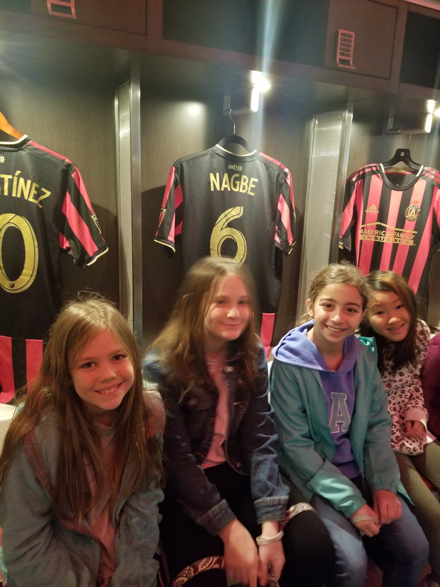 SharonFerrar's tweet photo. Inside the ATL United locker room enjoying our tour of Mercedes Benz Stadium. We miss you @roundsb4 https://t.co/pIz6i5L997