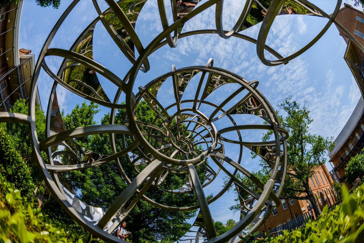 UAAlumniAssoc's tweet photo. It's #inspireyourheartwithart day! ❤️ 🎨 Enjoy the views of our beautiful Woods Quad! https://t.co/neR0O2ToKr