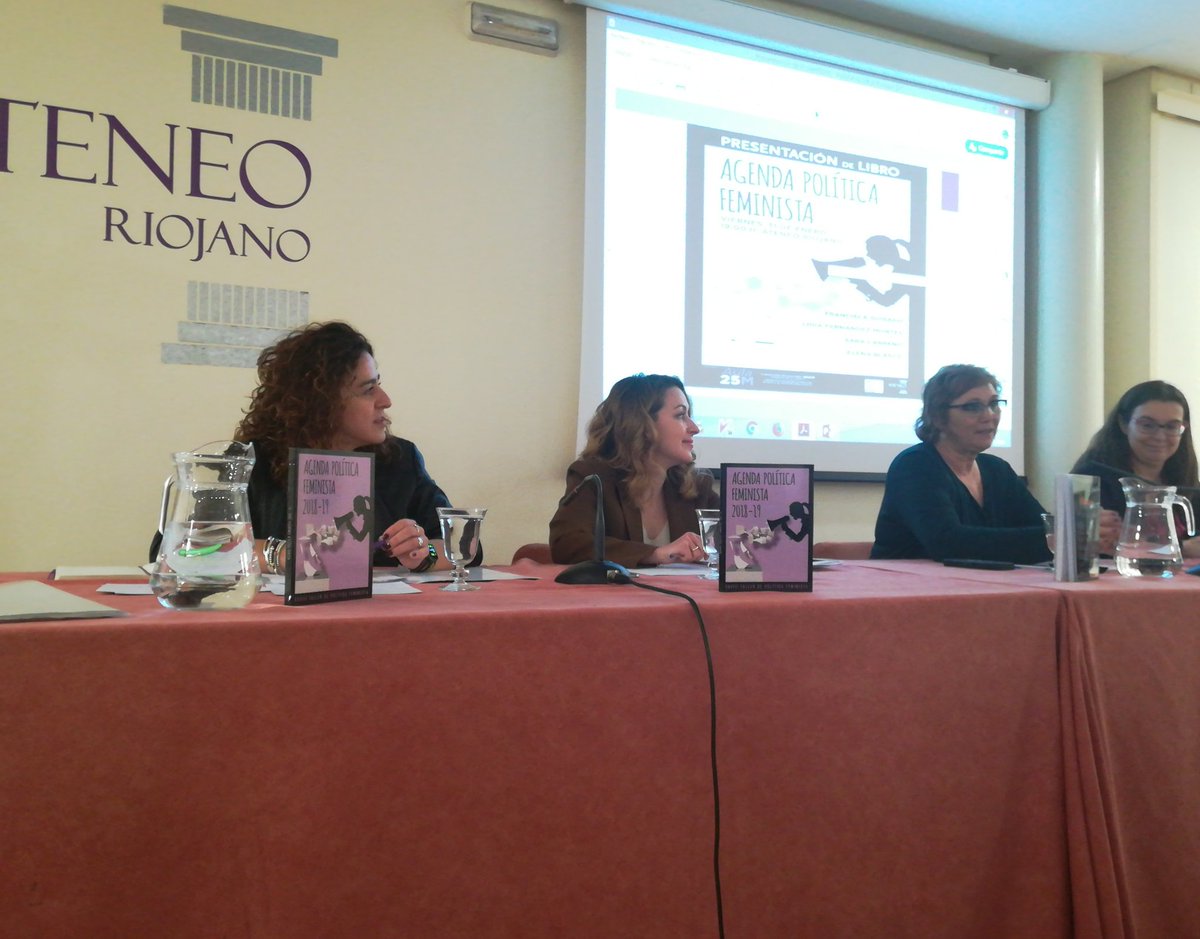 CCOOLaRioja's tweet photo. Con @EBlascoMartin con #Aula25M  en el @ateneo_riojano  presentando la agenda Política feminista 2018 2019. Por el fortalecimiento de la conciencia #feminista https://t.co/OyYblHxhXK