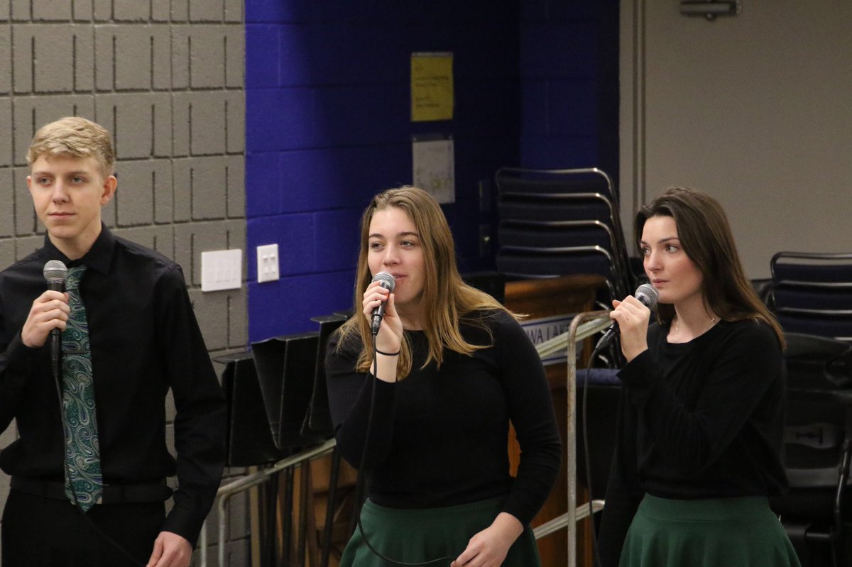 HLPvocal's tweet photo. A few photos from the Vocal Jazz performance at the ILCC clinic on Tuesday. https://t.co/InaQWn8eOE