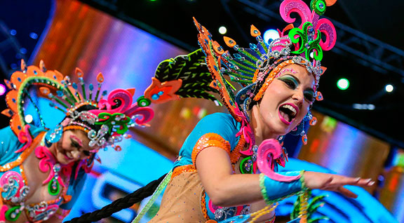 Conoce todos los detalles de nuestro #Carnaval más famoso y prepárate para la revolución.
barullo.com/blog-disfraces…