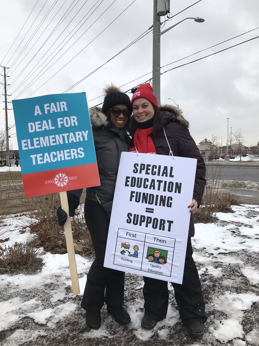 Standing strong with my @ETFOPeel sister @VittaGreen @ETFOeducators #ETFOstrike #Istrikebecause #ETFOstrong  #onted #onpoli 10/