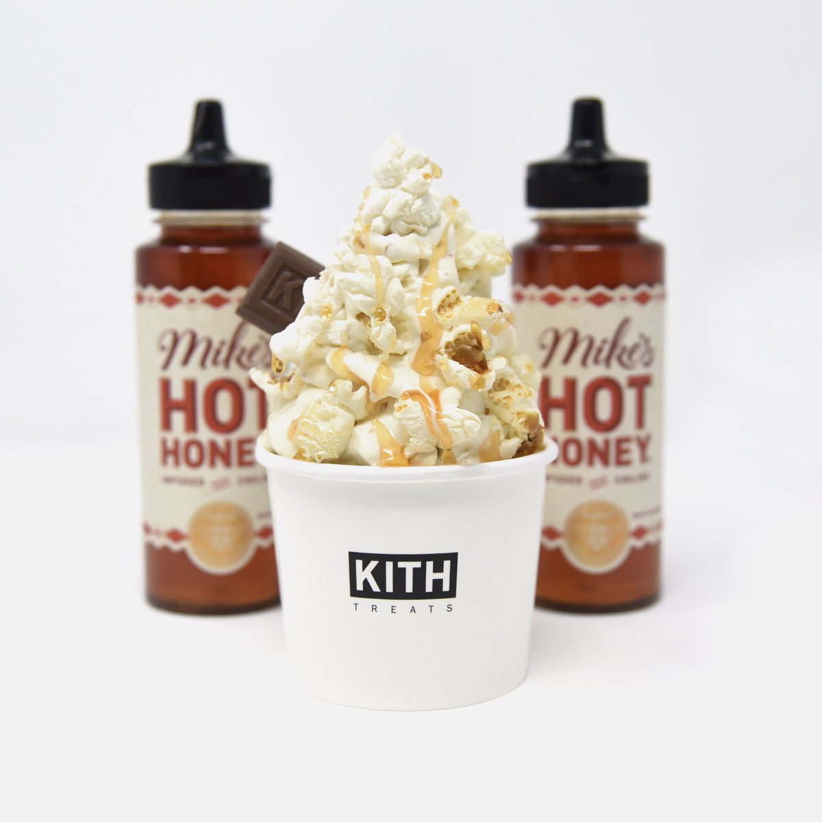 KithTreats's tweet image. We teamed up with @mikeshothoney to create a special swirl infused with kettle corn popcorn and toffee crunch, drizzled with their signature sweet-heat combo. Available at all Kith Treats shops globally, now through the weekend.