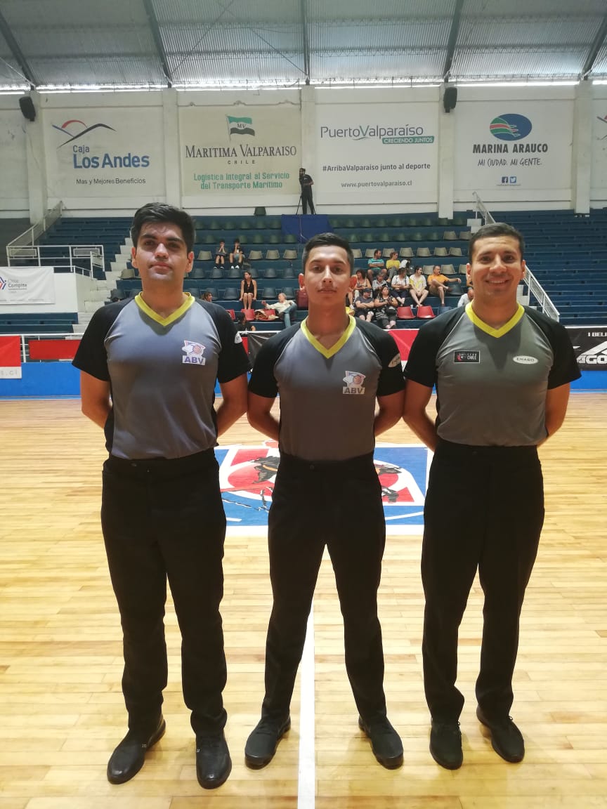 ABValparaiso's tweet photo. Juego 25 
Universidad Católica vs Aleman de Concepción
🏆Copa Pancho 
🏟️ Fortín Prat
🅰️ Angel Morales - Claudio Osorio - Salvador Inostroza https://t.co/b6o8ktKtN4