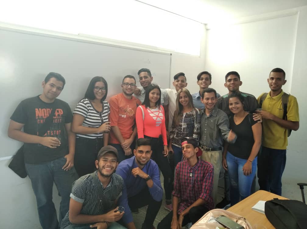 OficialUnerg's tweet photo. #UnergProductiva Decano del Área de Ingeniería de Sistemas dictó taller de Software Libre, dirigido a los estudiantes del Programa de Informática, con el propósito de socializar su importancia como política del estado venezolano. @NicolasMaduro @MppeuVE @jlberroteran https://t.co/8yi1iC44j4