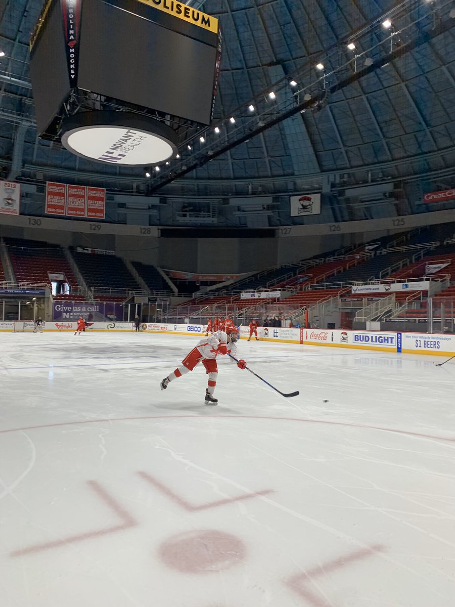 RushHockeyClub's tweet photo. Thank you @CheckersHockey for sharing your home with us for the week ! @USPHL https://t.co/A7tZTBI8cv