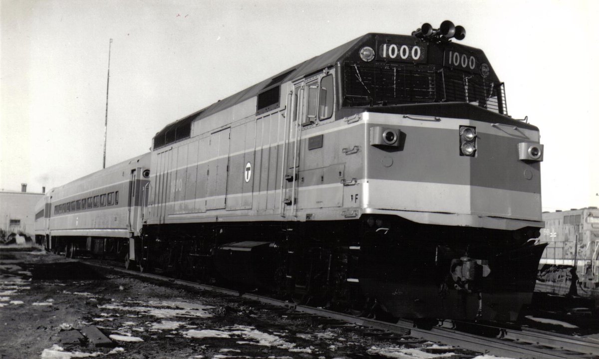 MBTA Commuter Rail tweet media