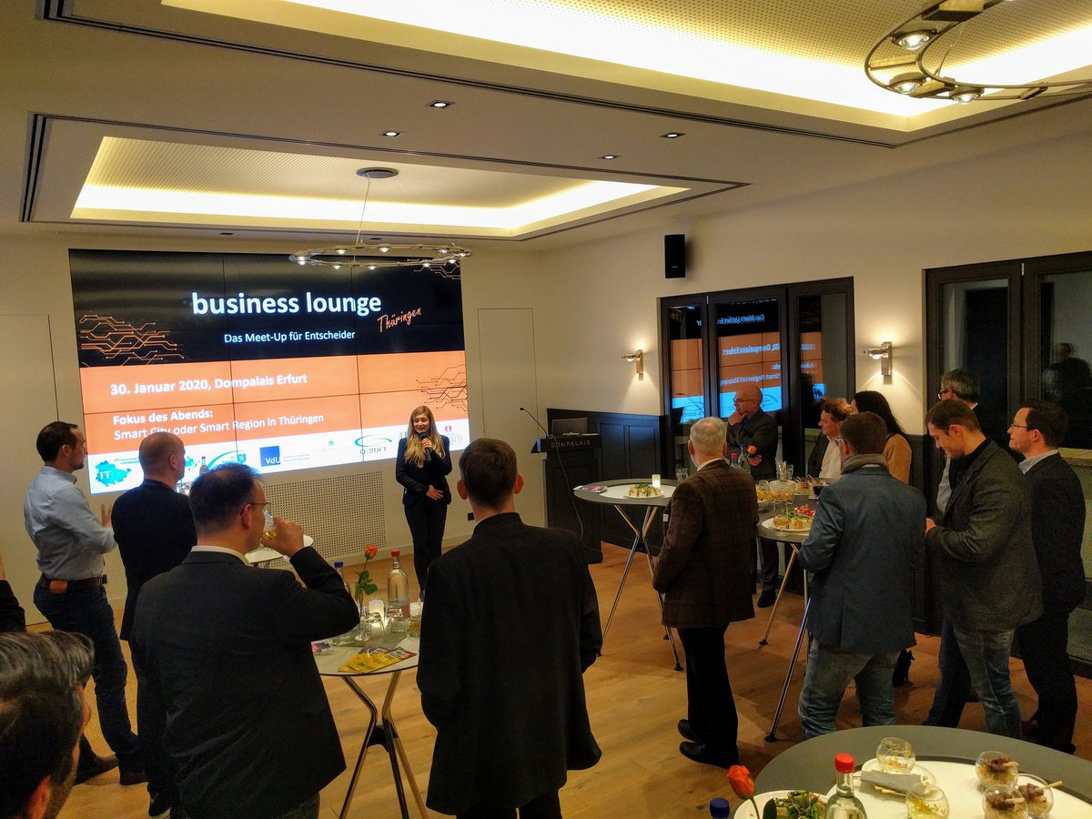 thueringen40's tweet photo. Vielen Dank an #Qsoft für die Organisation der 3. #Business #Lounge #Thüringen, diesmal im #Dompalais #Erfurt - tolles Thema, an dessen Entwicklung wir gern mitwirken! :) #blt #wirtschaft40 #smartcity #smartregion https://t.co/ZaauCwafri