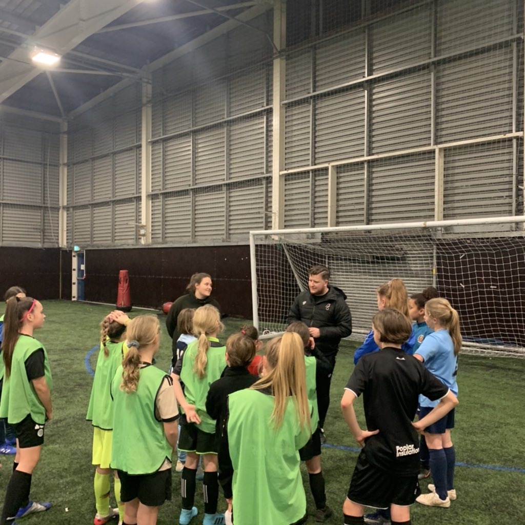 BcwfcSkills's tweet photo. ⚽️ Tonight’s session is designed by our coaches to encourage movement off of the ball to create space 

⚽️ @Brad_Wilson77 and @Nickydebonis leading on Small Sided Games &amp; @danielhuntred leading the technical practice

📧 Contact skillscentre@bristolcitywfc.co.uk to get involved https://t.co/GsF7dDNVA7