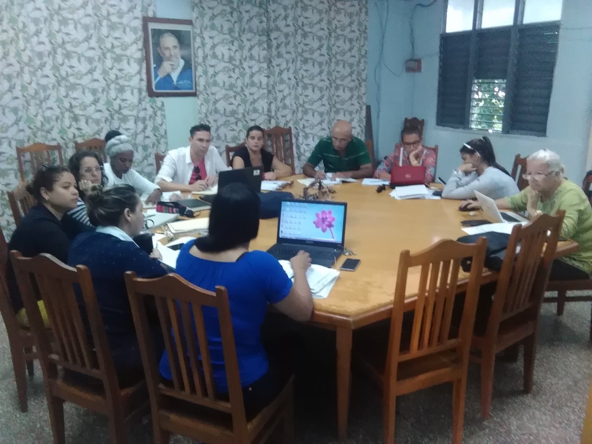 fcs_ucfgos's tweet photo. En la mañana de hoy se realiza el Consejo de Dirección de la Facultad de Ciencias Sociales bajo la dirección de su Decana. Seguimos haciendo Revolución. https://t.co/QbHq5ZZxPb