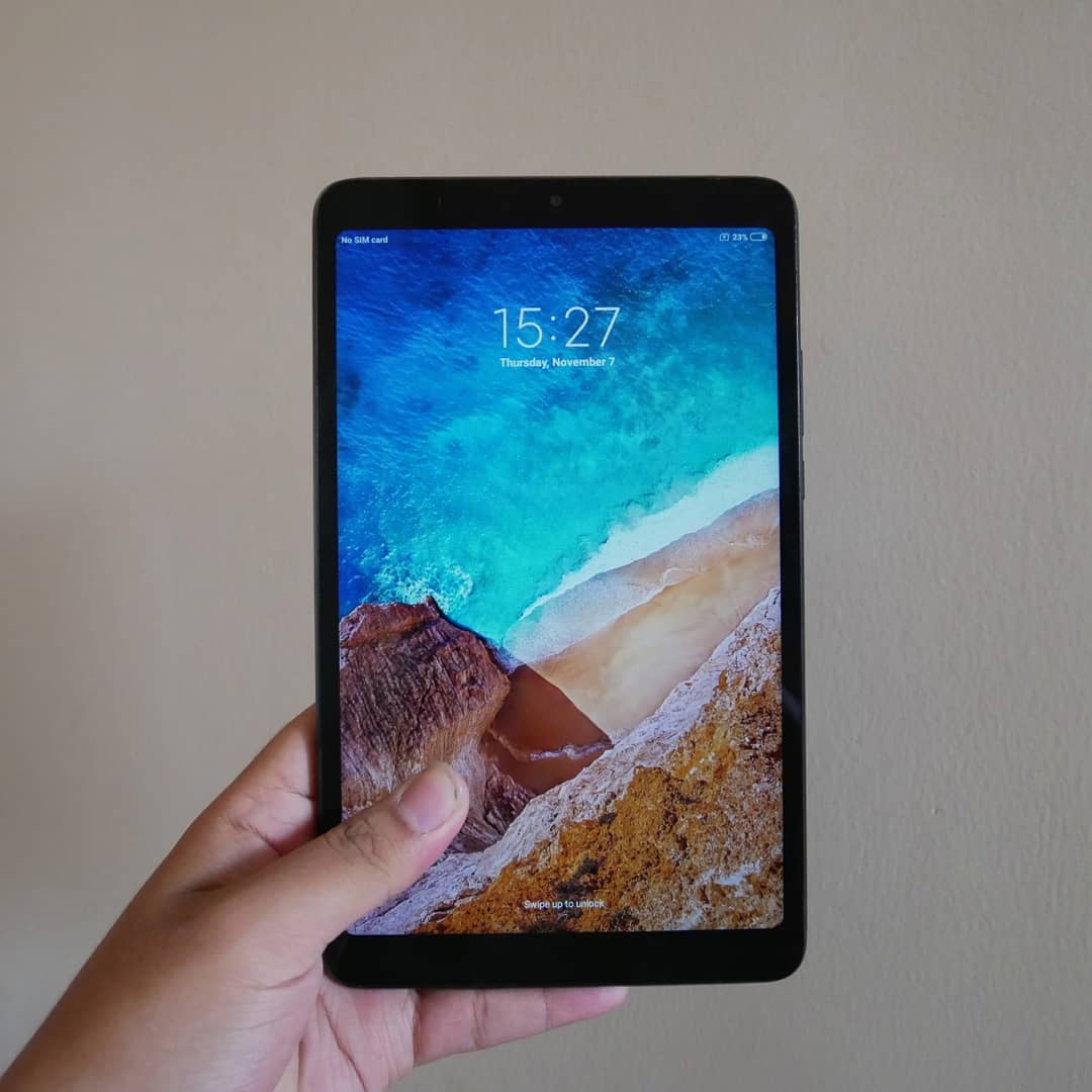 ArriadaGroup's tweet photo. تجربة جديدة من شركة Xiaomi 🌟
فـي الجهاز اللوحي الأنيق Mi Pad 4 نسخة WiFi متوفر الآن في فرع مجموعة الريادة #الحدائـق 🌐
#MiPad4 WiFi 4GB \ 64GB ✅ 750 LYD ✅ https://t.co/xSw3b6uuMO