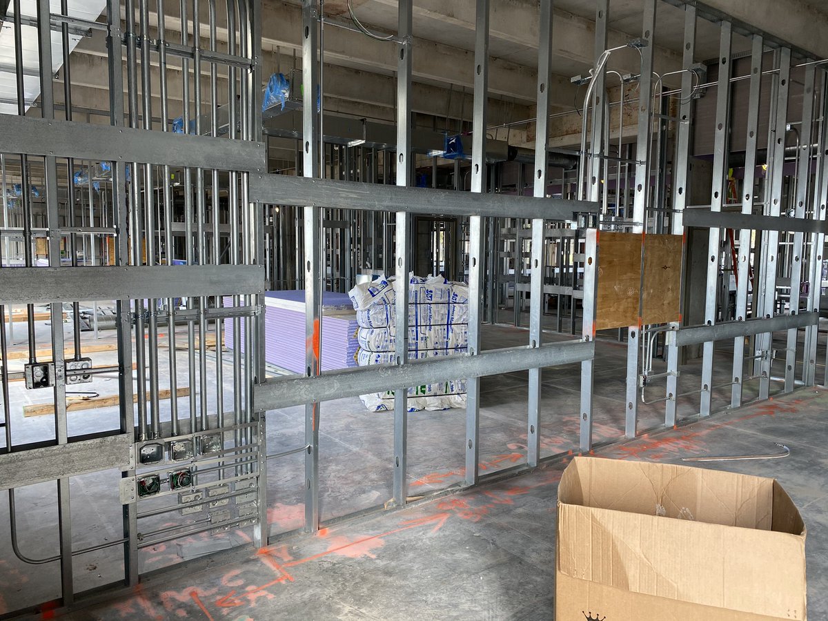 MikeGoldsteinm's tweet photo. The next generation of our Interactive Multimedia Classroom is beginning to take shape at the new Verde ES. Cant wait for the final product! Coming August 2019 @PBCtrailblazers @kim_culp @EdTechDir @VerdePrincipal @pbcsd #YourPennyatWork https://t.co/gbTdDlXYY2