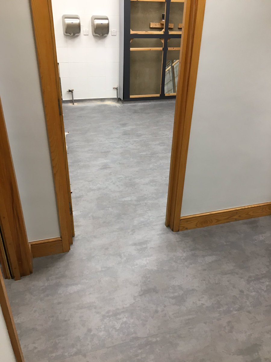 mjcfl00ring's tweet photo. @Polyflorltd Polysafe Jurassic Stone safety flooring on @FBallUK Pro1200 / 500 / F44 / F60 installation @ Roys of Wroxham
https://t.co/OHO5Erptew
#norwich #flooring #norfolk #floorfitting #polyflor #teamfball #norwichflooring #safetyfloor https://t.co/6BE1SKqVVu