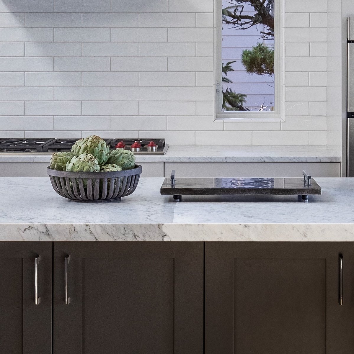 remodelSalem's tweet photo. Kitchen simplicity is all about timeless design and low-maintenance materials. This kitchen features both. See more of this whole-house project at: https://t.co/1FPG9bUn8c https://t.co/H28uCDOrWN
