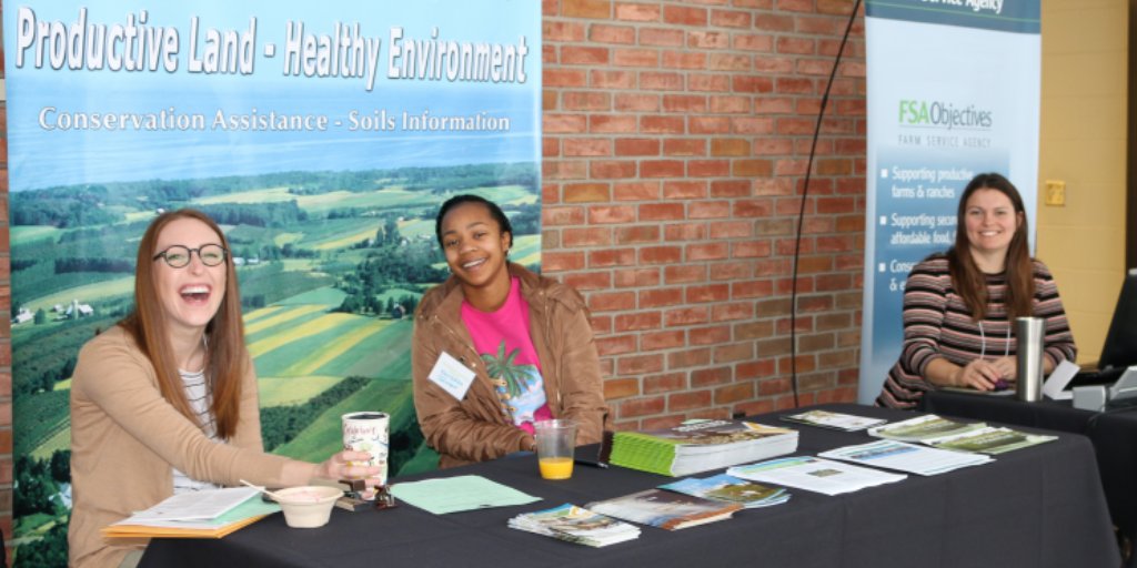TasteLocalDiff's tweet photo. Save yourself a trip to the USDA office and register your farm with the @usdafsa at the @mifoodfarming conference! They will be on-site to help farmers register their farms and receive a farm number. RSVP: https://t.co/iCMWiiLk1f #michigan #conference #miffs https://t.co/Nt3wRHSTMC