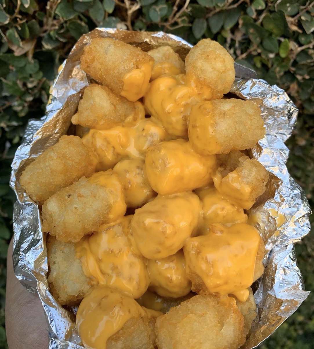 Happy FryDay 🍟 We will be at Method Media for lunch today! 📸: <a href="/dogtowndog/">Dogtown Dogs</a>