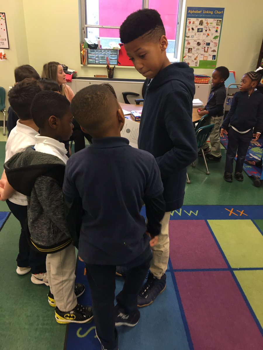 NemethMeg's tweet photo. 6th grade teaches theater to a younger grade! @childrensguild @MonarchGloAACPS #AACPSAwesome https://t.co/rjSXI4rpi1