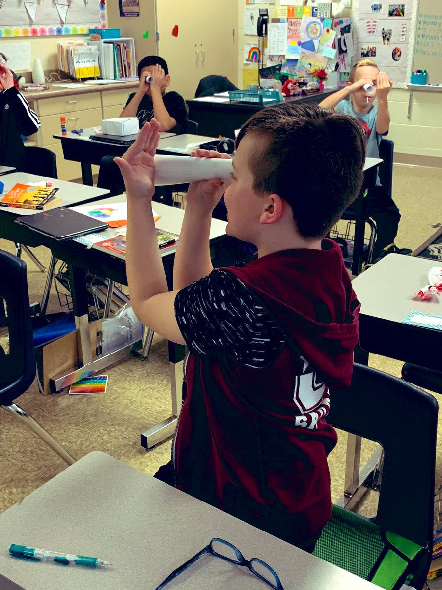 MsCollinsMW5's tweet photo. Today we had fun trying out some brain tricks to help see our brain’s processing abilities. We always enjoy @MysterySci activities!! 🧠 #rcs118life https://t.co/s69GezWI8l