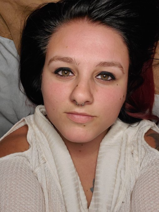 I don't need to say anything cute or clever here. You're going to send me tributes anyways because that's<a href="/tag/clip"class="tags"><span>#clip</span></a><a href="/tag/toiletslavery"class="tags"><span>#toiletslavery</span></a>