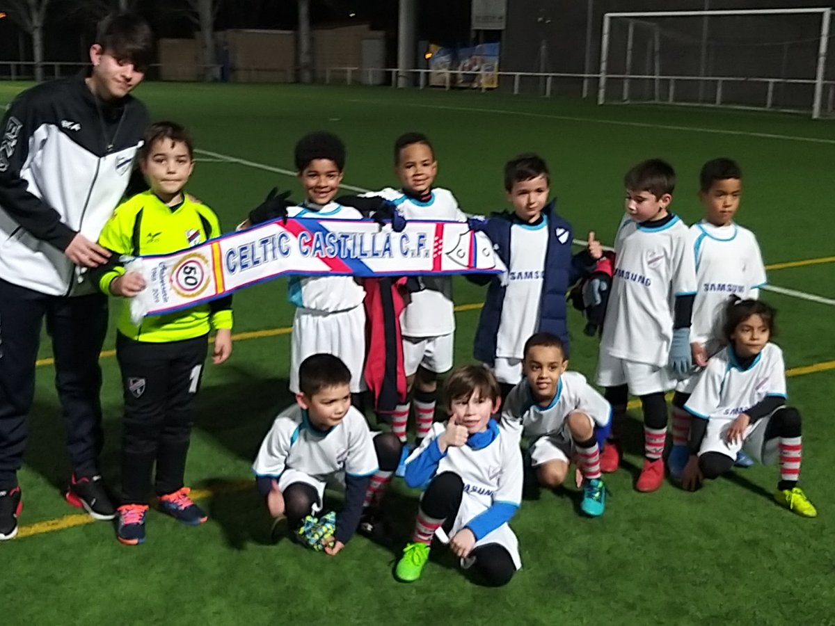 rafaelhervas's tweet photo. 4-4 empate del prebenjamin del @CelticCastilla 
Muy bien los chicos y grandes los Mister's!!! https://t.co/VG0DJpSmGR