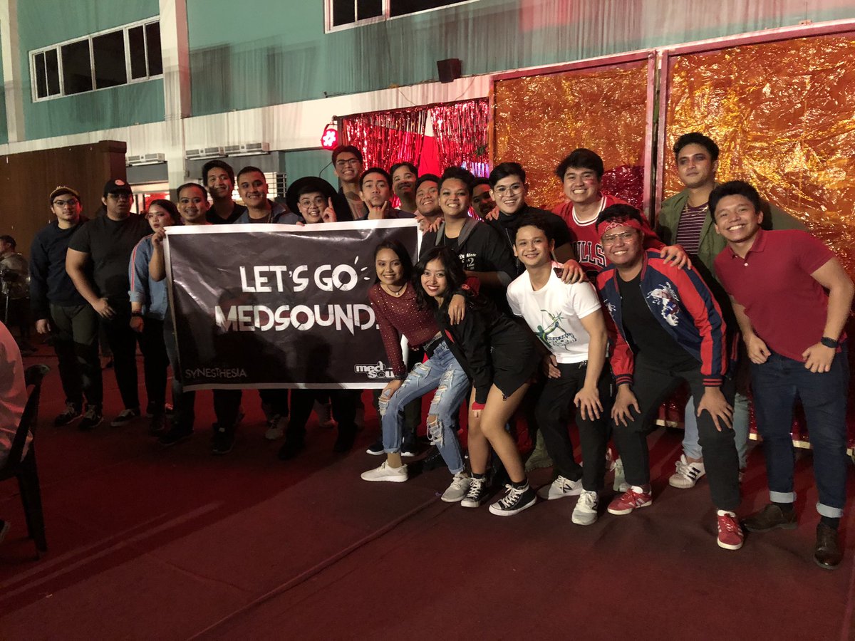 dlshsimedsounds's tweet photo. Hoy wag na kayo mag-away hahahaha🤘🏻 Jam nalang tayo sa annual concert namin this March! See you!!! https://t.co/X2SzZIwUcF
