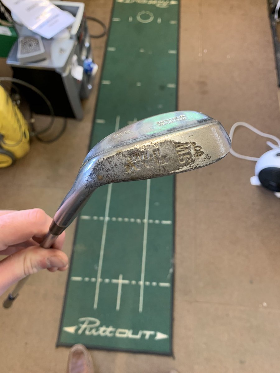 simon_pga's tweet photo. Old wedges still have it. Another refurb on this old beaut https://t.co/VxUQHDwaDD
