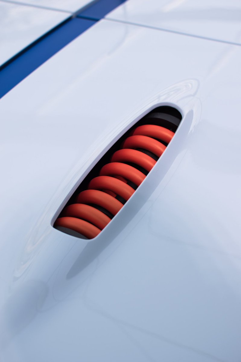 HightimeAuto's tweet photo. Alpine Vision Gran Turismo🇫🇷
-
Maquette de concept Car @alpine_cars qui sera présente dans le jeu #granturismo6
Photos prises à l’occasion de l’exposition concept car et design automobile du @Festivalauto 2020
-
#fai2020 #alpinevision #alpinea110 #alpine #alpinerenault https://t.co/yuYSk7jSQn