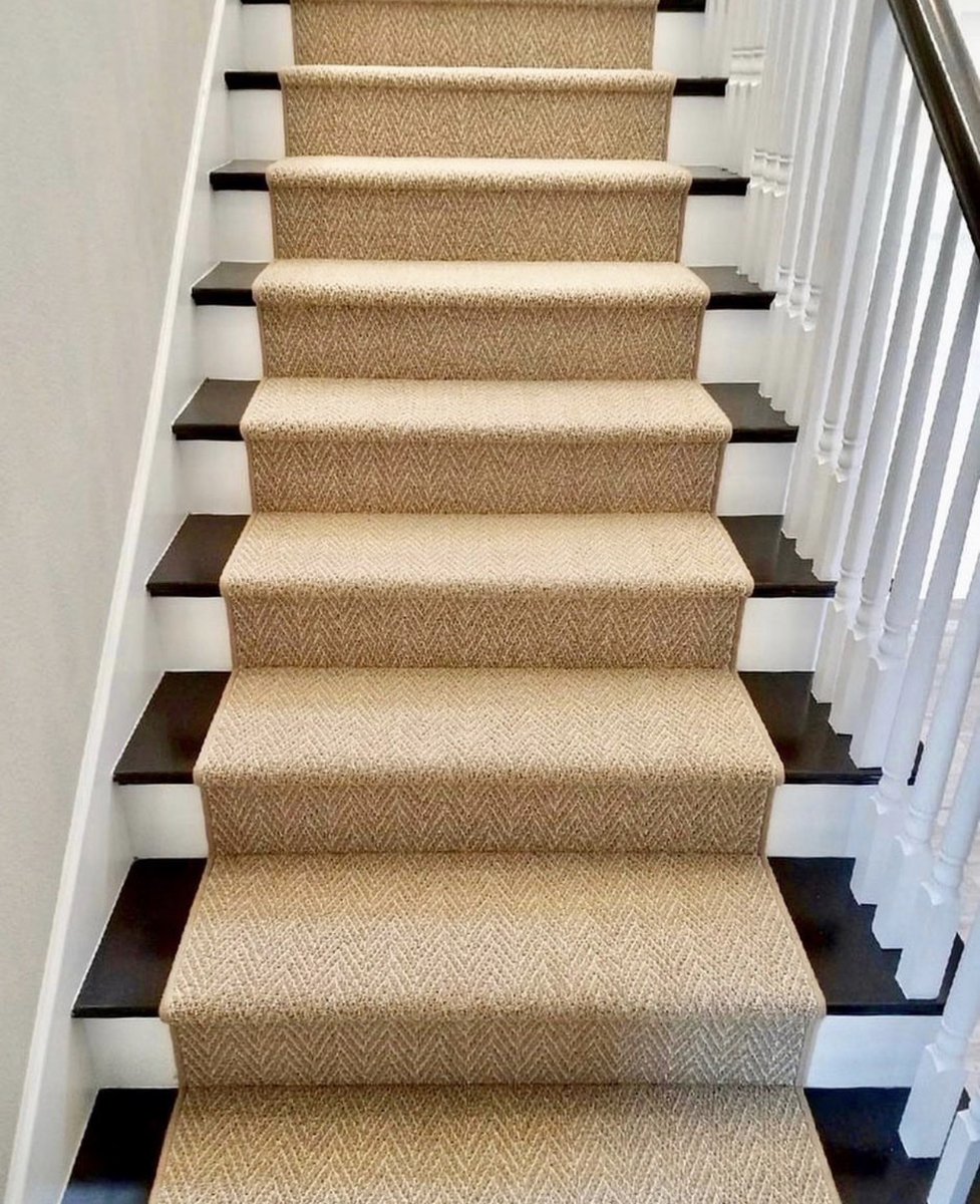 refinedcarpets's tweet photo. If you're looking for new carpet or hard surface flooring, we're here to help! We sell and install wall-to-wall carpet, hardwood, luxury vinyl and waterproof flooring. To get started, you can visit our store or schedule an in-home consultation. https://t.co/o3S3mXZsOe