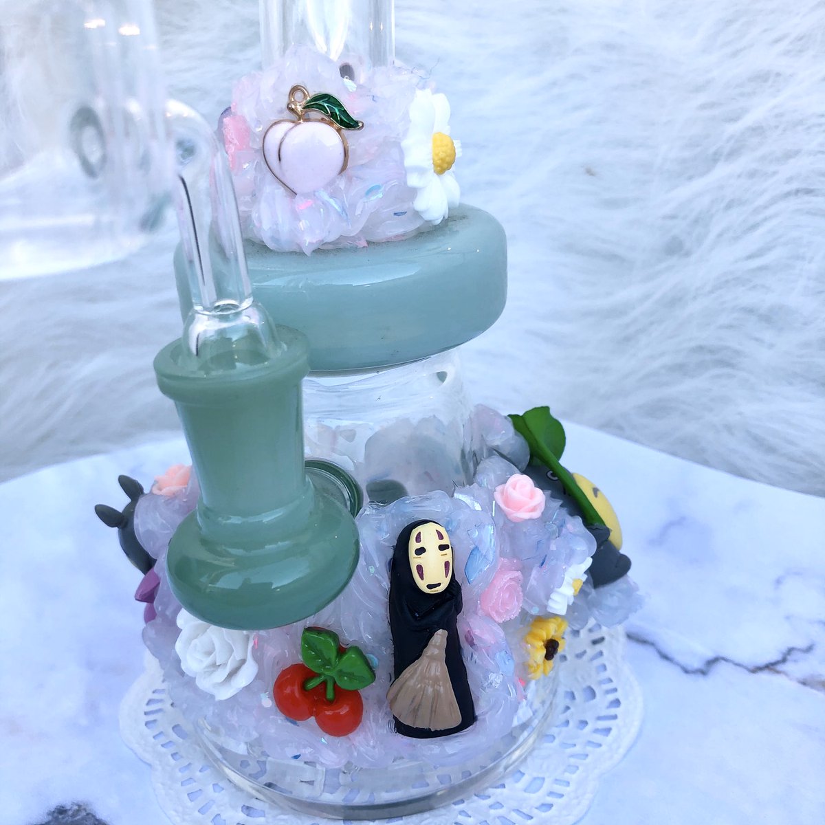 puffpixies's tweet photo. Totoro x no face rig πΈπ±π¨ #totoro #noface #spiritedaway #studioghibli #studioghiblibong #studioghiblirig #puffpixie #anime #animebong #spiritual #nature #natural #flowers https://t.co/eP3waeRFtd
