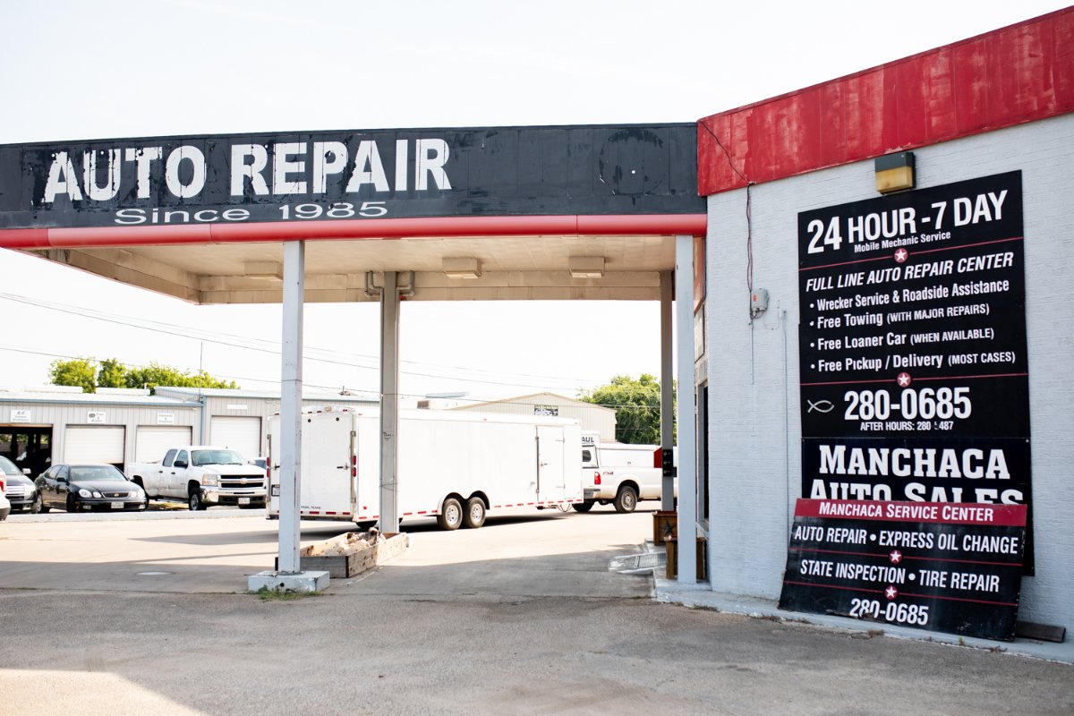 Manchaca Service Center tweet media