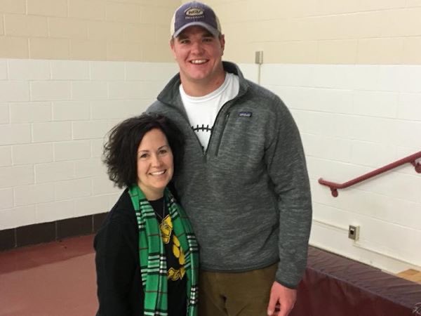 It’s Football Friday @TitusElemSch Some Tigers are cheering on Warrington’s own <a href="/mmcglinch68/">Mike McGlinchey</a>!!!! So fortunate to have a hometown kid who is also a great role model for our students. Go Niners! Go Michael! ❤️💛 <a href="/49ers/">San Francisco 49ers</a> #southside #tituspride #sameclothes #samepics #sametweet