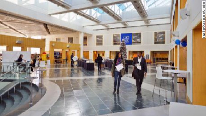 ThomasFrey's tweet image. With #HireVue, #candidates are #interviewed on #camera &amp;amp; #videos are #screened by #algorithms #analyzing #grammar, #facial #expressions and #tonality. 
impactlab.net/2020/01/30/the… FuturistSpeaker.com #foresight #predictions #futuretrends #futureofwork #futurejobs #keynotespeaker