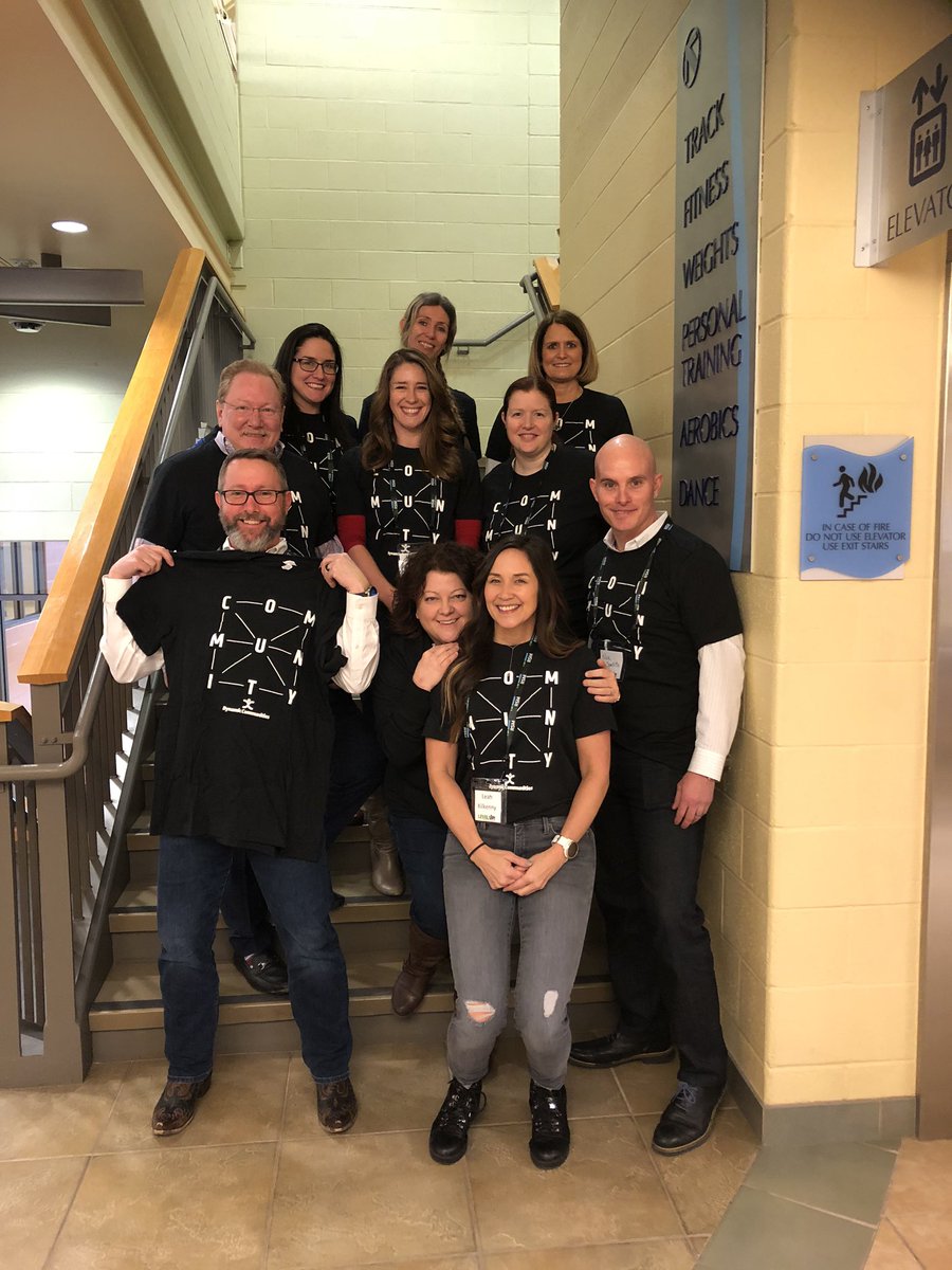 DynTatHeather's tweet image. What a great group of speakers and planning committee members for our first ever #UGLevelUp in Kansas City.