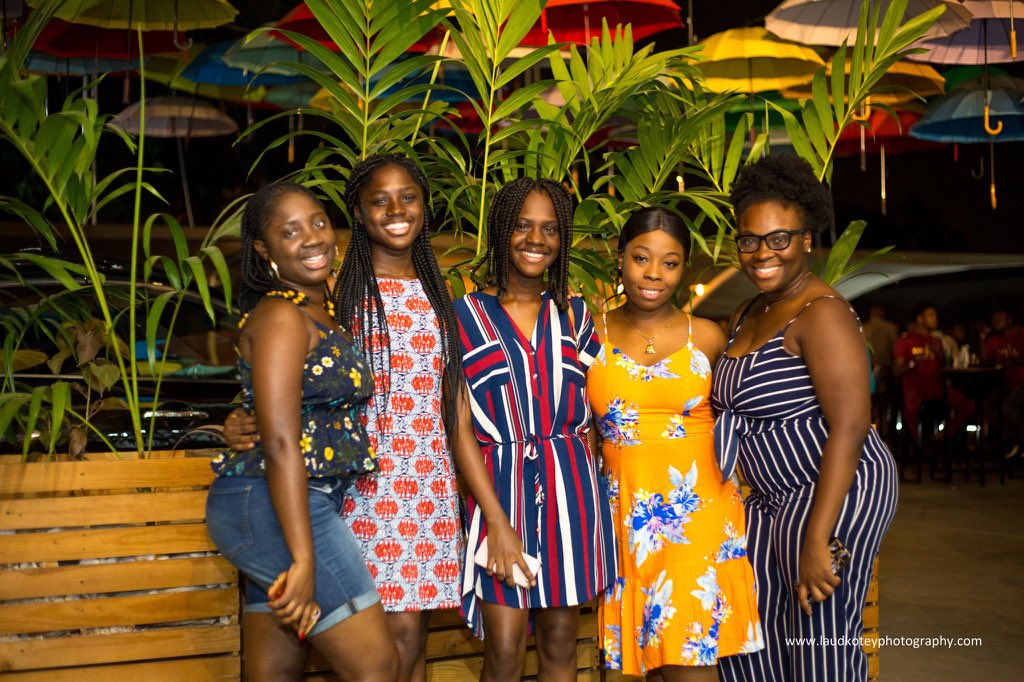 garage_ghana's tweet photo. Bring the girls for sights and sips🥂✨ #GarageGHMoments #ESCAPEFRIDAYS https://t.co/jrnCzuBTDr