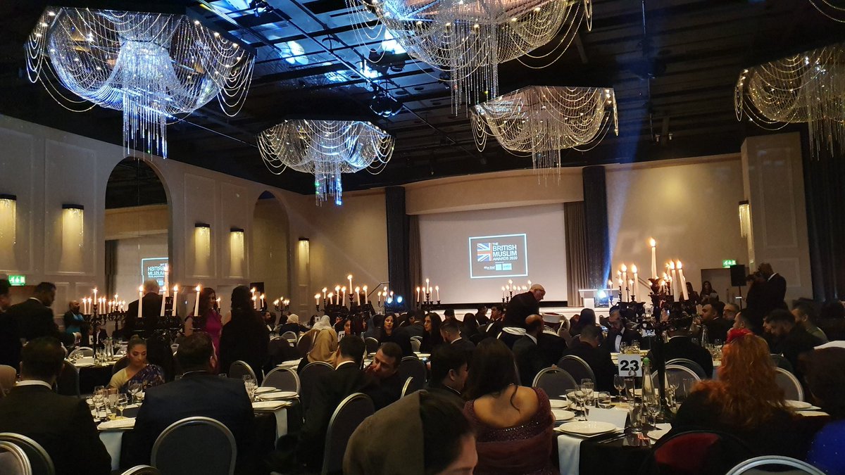 At the #britishmuslimawards celebrating people challenging stereotypes with <a href="/OceanicConsult/">Oceanic Consulting</a> ans <a href="/HalalHangoutsUK/">Halal Hangouts</a>