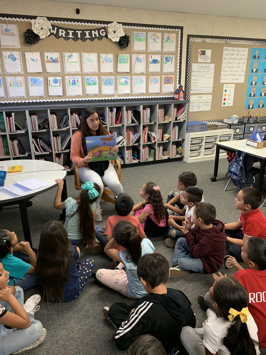 Read Aloud with Ms. Cynthia <a href="/AGarciaVVUSD/">Aimee Garcia</a> @ValVerdeUSD <a href="/Columbia_VVUSD/">Columbia Elementary</a> <a href="/RCOE/">RivCo Office of Education</a> #VVReadToMe