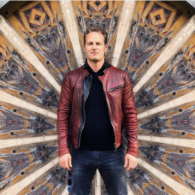 Marcus has the look with his Benheart jacket! 👍🎉 @marcuseatonmusic #benheartjacket #benheartusa #benheartitaly #marcuseaton #styled #getthelook #madeinitaly #handmade #fashion