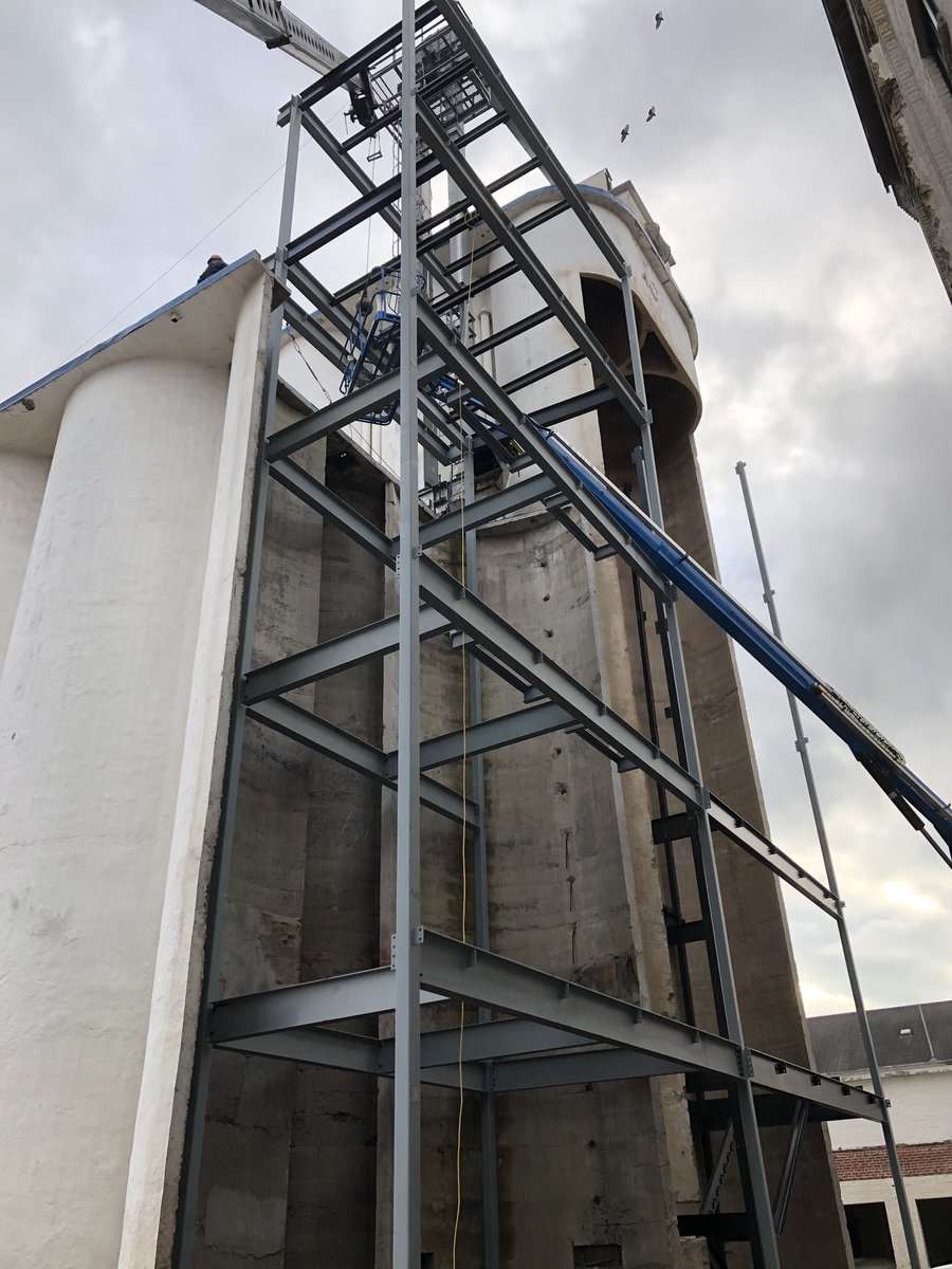 burlesonconjctn's tweet photo. Setting elevator steel in 100 year old grain silos at the #modelmill #burlesonconjctn #historicrenovation #burlesonconstructiontn #johnsoncitytn #construction #poweredbyprocore https://t.co/HHoc5UBJ5R